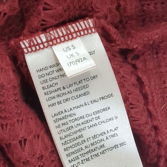 Free People Sweater Womens Small Red Pointelle Knit Cropped Cowl Neck Boho - Picture 7 of 10